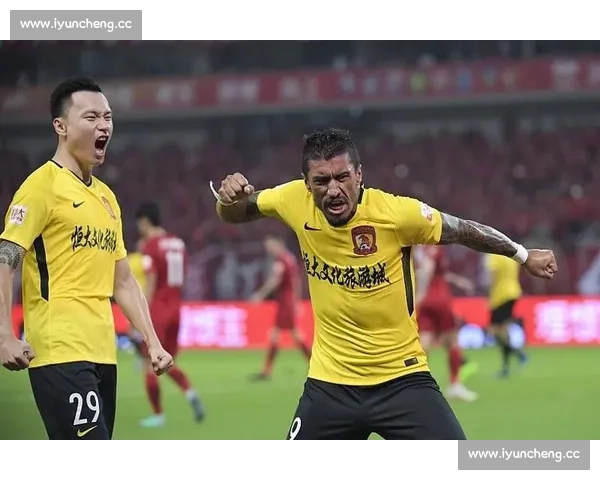 广州恒大对阵上港赛前走势分析关键球员状态与比分结果预测前瞻